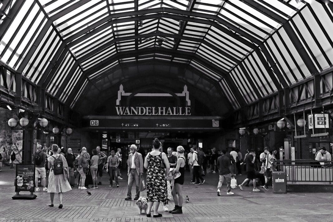 architecture-8241696_1280